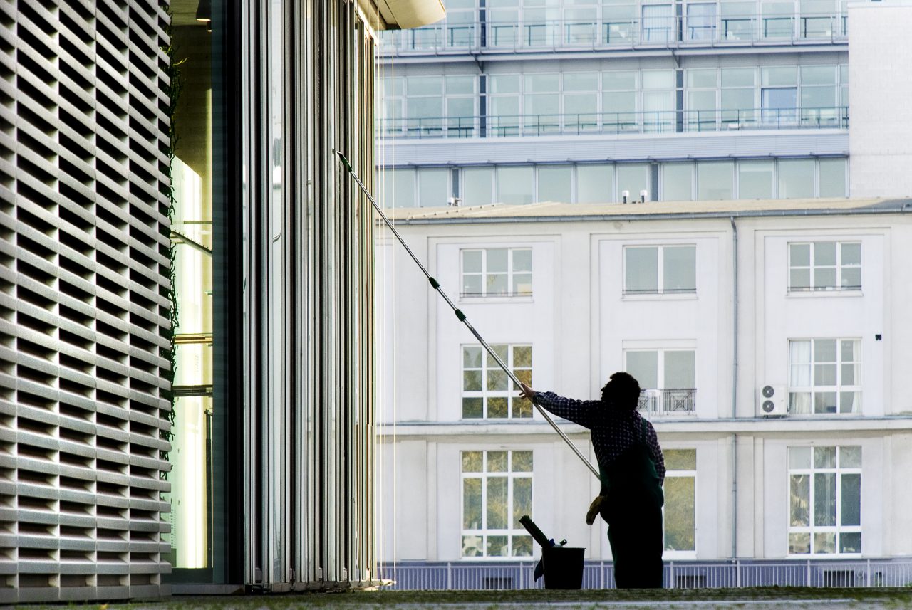window cleaning edinburgh, cleaners, commercial and residential